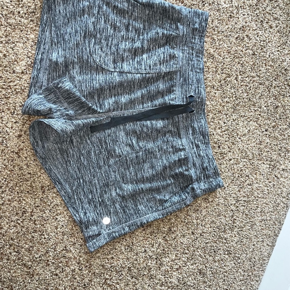 Shorts - Picture 4 of 6